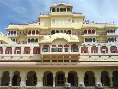 File:Chandra Mahal, City Palace, Jaipur.jpg - Wikipedia