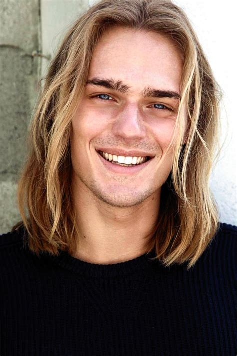 74 Unique Long Middle Part Hairstyles For Guys For Trend In 2022
