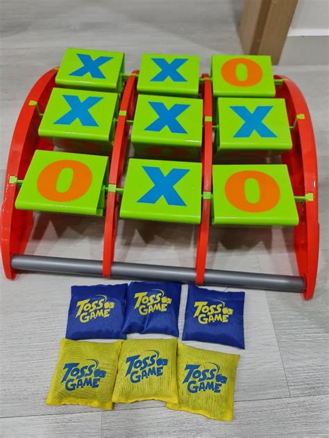 Tic Tac Toe Set Hobbies And Toys Toys And Games On Carousell