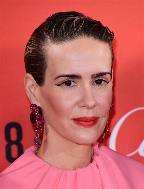 Since then, the actress is portraying many minor and major roles on screen. Sarah Paulson - "Ocean's 8" Premiere in London • CelebMafia