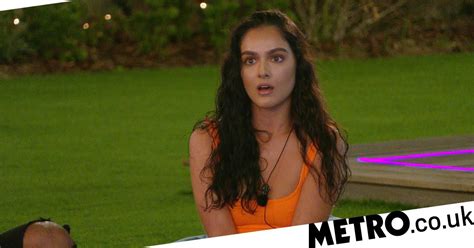 Love Island Sets Record Straight After Fans Think Siannise Says N Word