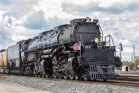 Union Pacifics Big Boy The Worlds Largest Steam Railroad Engine