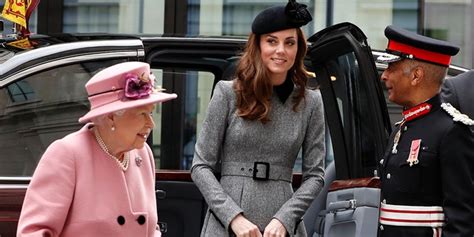 Kate Middleton And Queen Elizabeth Ii Have First Ever Solo Outing In London Fox News