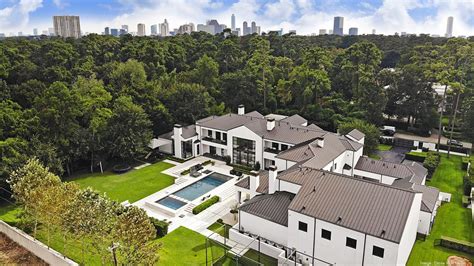 Houston Mansion Owned By Former Enron Trader Goldfinch Capital Founder