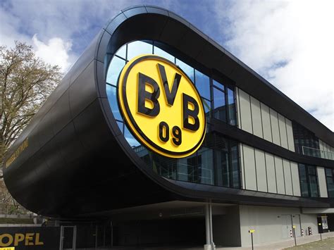Bvb trikots, shorts, socken, stutzen und bekleidung bei pro:direct soccer. BVB Fanshop, Dortmund - Kalzip GmbH