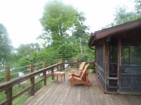 Maybe you would like to learn more about one of these? Derby, IN, United States Ohio River Cabins Rock Ridge ...