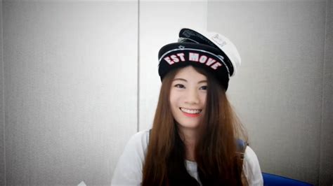 Raon Lee Youtuber Cantik Asal Korea Fan Magazine