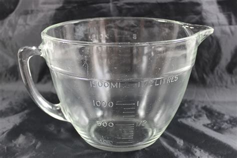 Vintage Large Anchor Hocking 2 Quart Measuring Cup Mixing Bowl By Grctreasures On Etsy Glass