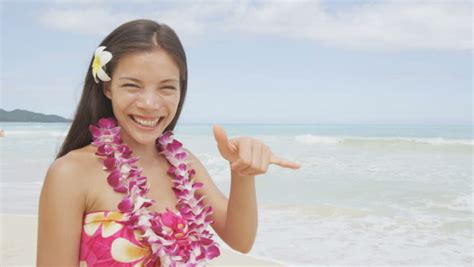 The Top 10 Most Beautiful Women In Hawaii V Lounge Hawaii