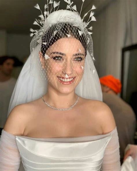 Pin By Turkish Series And Celebrities On Hazal Kaya Weird Wedding