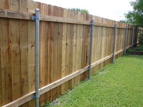 Wood Privacy Fences Austin Tx Ranchers Fencing And Landscaping