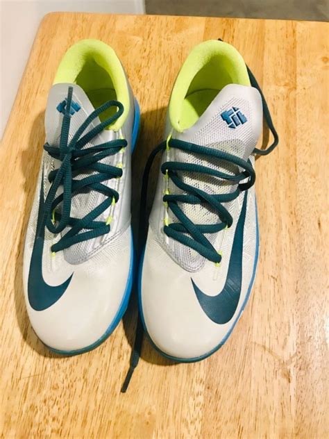 Help your young athlete attack the game from every direction with kids' kevin durant shoes from nike. NIKE Kids KD Kevin Durant Sneaker/ Shoes Size 5.5Y # ...