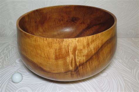 Large Curly Koa Wood Round Calabash Bowl By R W Butts 16 Diameter X 9 High Oahu Auctions