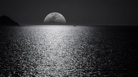 Black And White Moon Ocean During Night Time Hd Nature 4k Wallpapers
