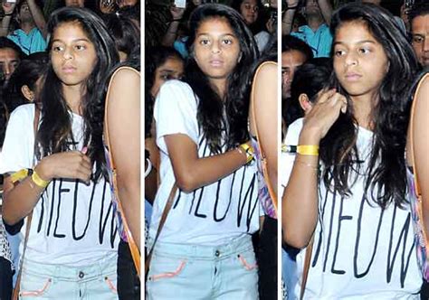 Shah Rukh Khans Daughter Suhana Looked Messy At Youtube Fan Fest View Pics Bollywood News
