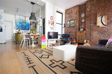 How big is 240 square feet. This Family of Four's 500-Square-Foot Apartment Feels Much ...