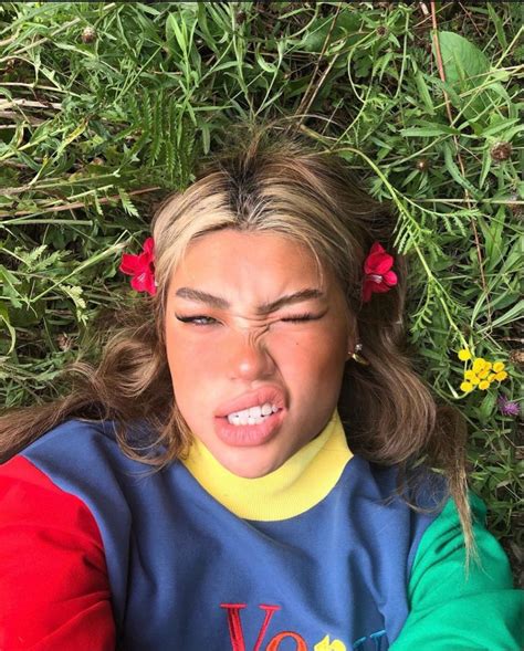 Ig Hannahkae27 Cute Instagram Baddie Makeup And Colorblock Fashion