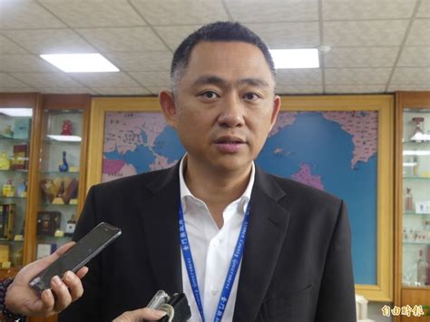 歡迎各位光臨安瀾國小的粉絲專頁，希望大家 see more of 金門縣金沙鎮安瀾國民小學 on facebook. 金門縣長楊鎮浯就職百日 網路直播迎擊「假消息」 - 政治 - 自由時報電子報