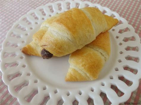 Recipe Easy Nutella Croissants The Whimsical Whims Of Ikhlas Hussain