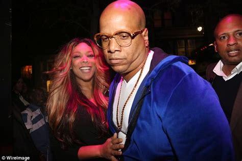 Mistress Of Wendy Williams Husband Is Spotted In New York Daily Mail Online