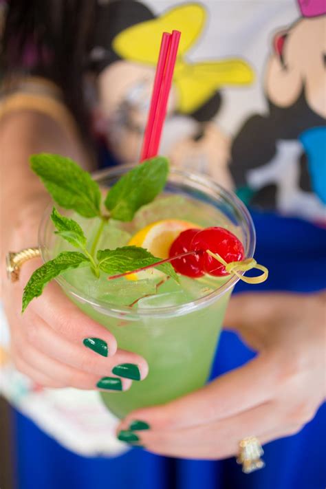 Must eat places at Disneyland - Kelsey Bang