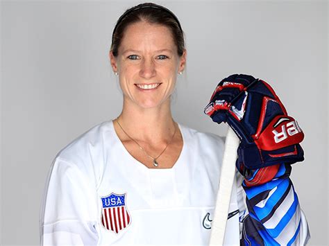 🇺🇸 Multiple Gold Medallist Kacey Bellamy Retires From Team Usa International Hockey Lineal
