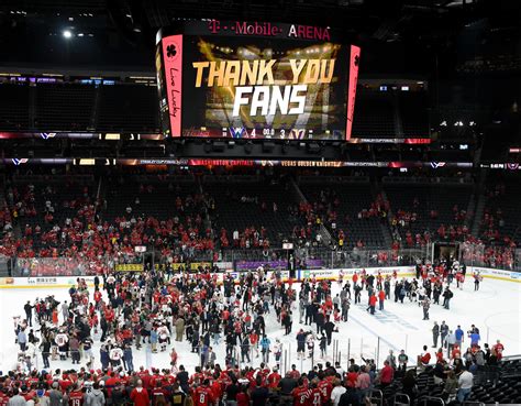 Nhl Agree With Players Association To Resume Season In August