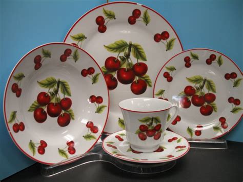 A little inspiration for a cherry party! 20 Pc RED CHERRY Dinner set plates dishes cherries Kitchen ...
