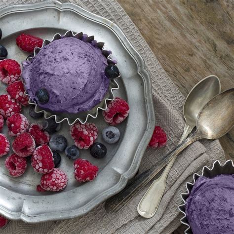 The flavour is nice and they are low calorie. Low Calorie Blueberry Desserts - glamorous-goth