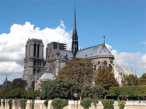 Filenotre Dame De Paris By Day Wikimedia Commons