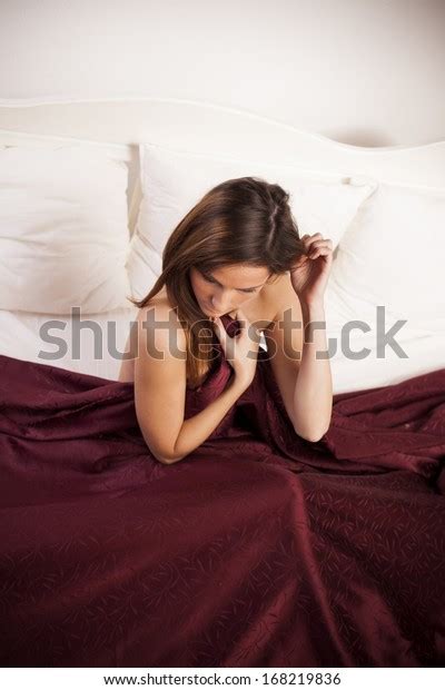 Sexy Nude Woman Bed Covered By Foto Stok Shutterstock