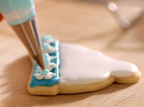 I've actually never shared this with you before, so i'm excited to spill the beans hi sally, i love the look of spritz cookies but i don't really like the flavor. How to Decorate Cookies: A Step-by-Step Guide | Food Network