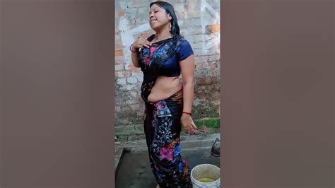 Bhabhi Bathing And Dancing In Public Sexy Hot Aunty Baths In Wet Blue Saree Blouse Youtube