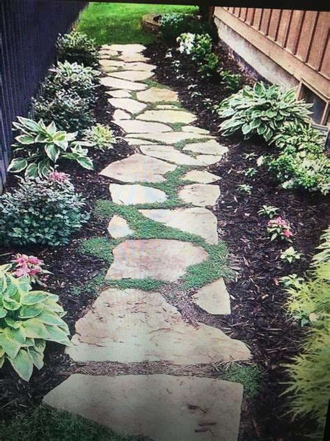 Garden stepping stone ideas for simple garden. Pin by Christine on Gardens | Landscape, Outdoor decor ...