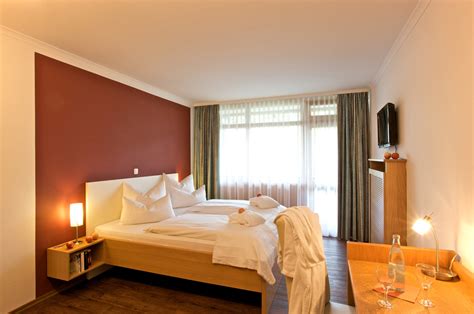 Sep 18, 2021 · aktiv & vital urlaub das aktivital hotel in bad griesbach steht für wanderurlaub und erholung der extraklasse. Aktiv & Vital Hotel Residenz Bad Griesbach - codir ruta