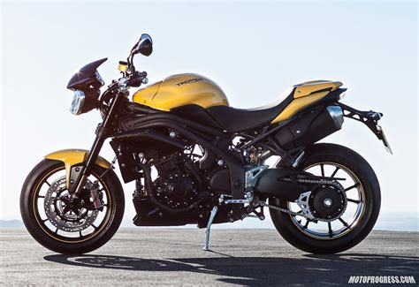 Triumph motorcycles use cookies on this website to provide the best experience possible. TRIUMPH Speed Triple 94 2016 fiche technique
