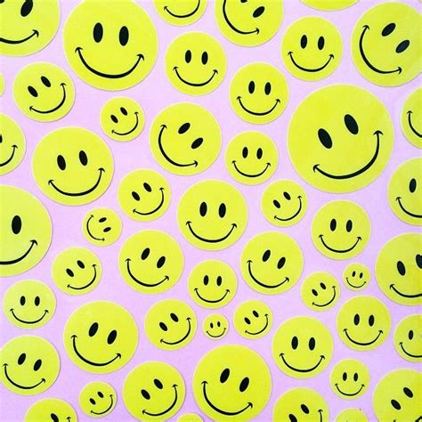 Smiley Face Aesthetic Wallpaper Laptop Download Best Hd Wallpaper