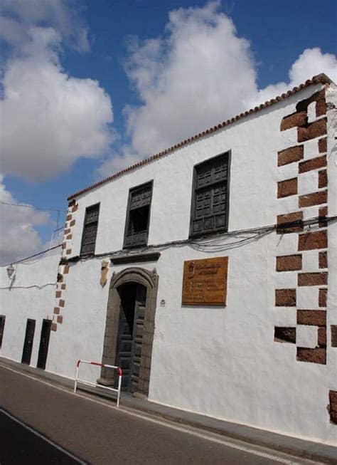 Hotel casa del marques aims to make your visit as relaxing and enjoyable as possible, which is why so many guests continue to come back year after year. Casa-palacio de los marqueses - Historia de Teguise