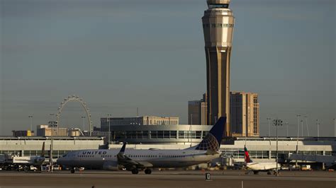 Coronavirus Las Vegas Airport Sees 53 Fewer Passengers In March