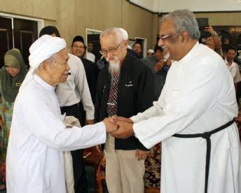 Kumpulan amalan wirid dan doa mustajab. BAHASA ITU INDAH: ISU SOSIAL : Sensitiviti agama jamin ...