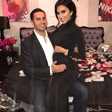 Lilly Ghalichi And Her Husband Dara Mir Divorce After A Brief Reconciliation Period Of 10 Months