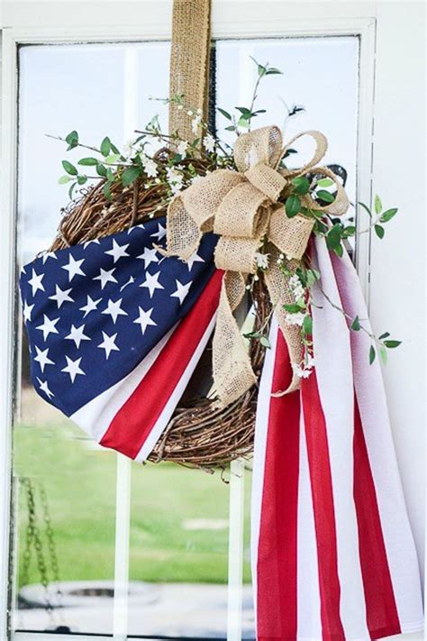 Create a glittery usa sign to add some sparkle to your patriotic decor. 4th of July Home Decor Ideas for Your Patriotic Self ...