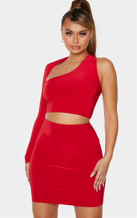 Red Slinky Mini Skirt Co Ords Prettylittlething Aus