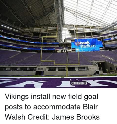 Mabank Dium Onflmemez Vikings Install New Field Goal Posts To