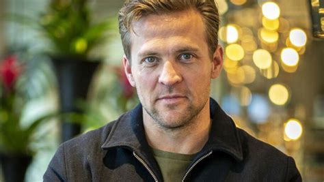 Tobias Santelmann Forteller Om Exit Strippinga