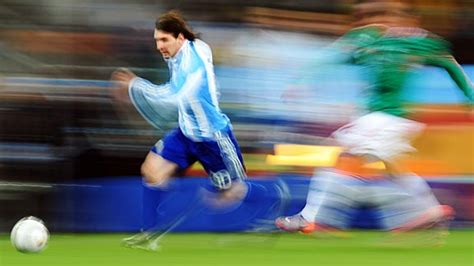 Wilfredo leon | best aсtions fivb world cup 2019. Lionel Messi Vertical Jump