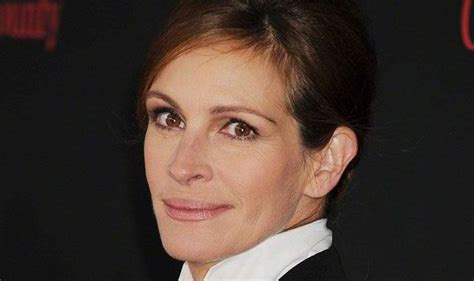 Julia Roberts Says Older Stars ‘radiate Beauty After She Is Asked To