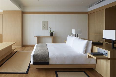 At minimalist hotel, the excellent service and superior facilities make for an unforgettable stay. 7 Simple steps to design a hotel room - InteriorPH