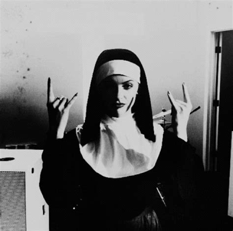 Картинки Монахиня С Черными Глазами Telegraph