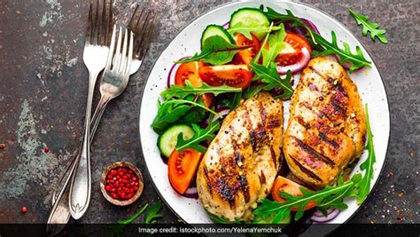 This recipe takes just five minutes of prep time and adds 4 g of fiber to your meal for just a few extra calories. Quick Weight Loss: These Protein-Rich Combinations Are All ...